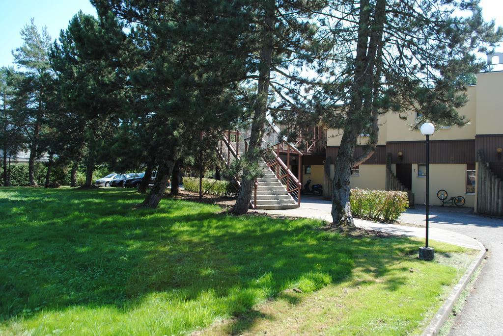 Motel - Hotel La Poularde Romont Экстерьер фото